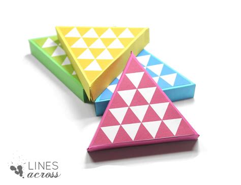 triangular gift box